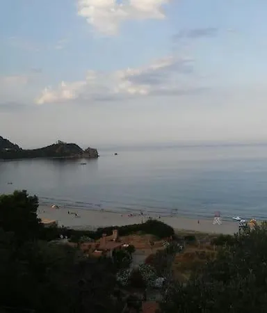 Feriehus Gioia Splendida Vista Mare *