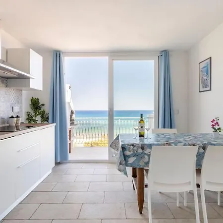 Feriehus Gioia Splendida Vista Mare *