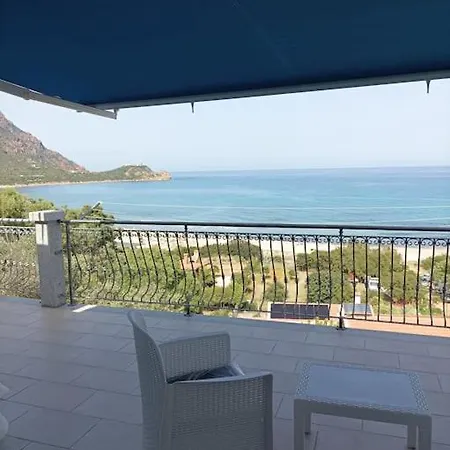 Gioia Splendida Vista Mare Feriehus